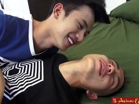Moss and Taeh's steamy Asian twink romance