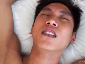 Young twinks Vahn and Rave indulge in kinky medical play